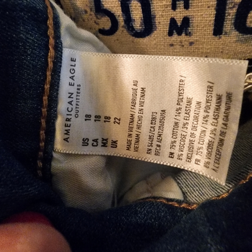 American eagle skinny Bermuda shorts
